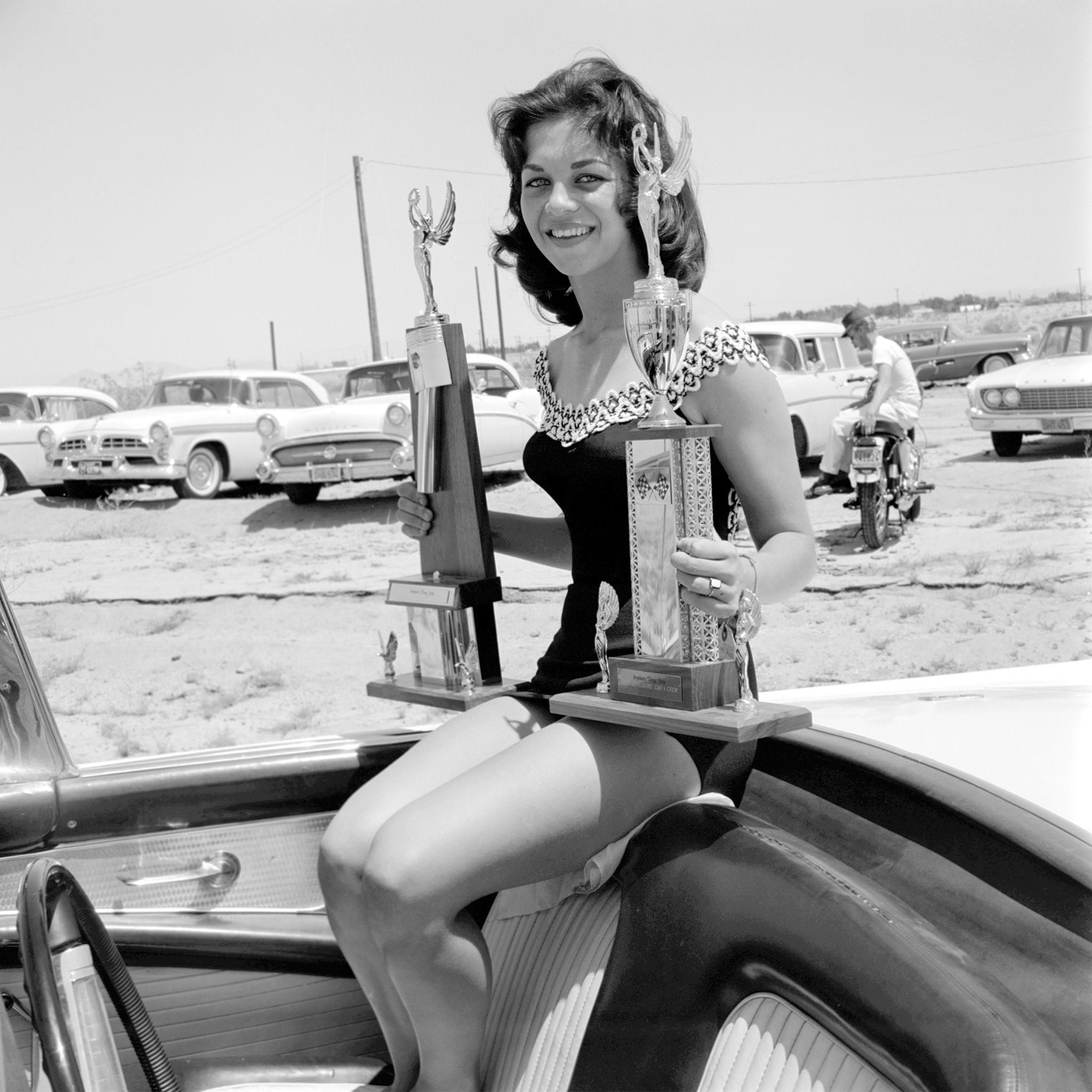 trophy-girl-1961-dust-devils-inyokern-drag-strip-1-jpg.2789803