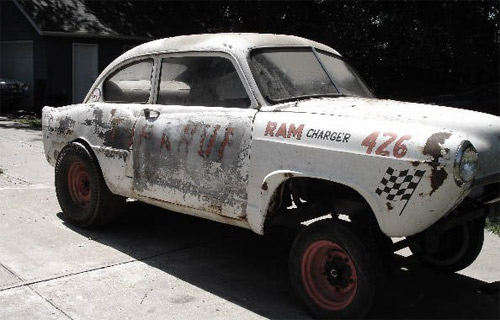 Vintage Henry J Racecar I've always hated it when a buddy finds a neat old