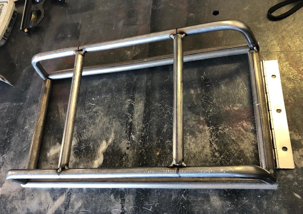 2019-11-02 Center Console Arm Rest 1.jpg