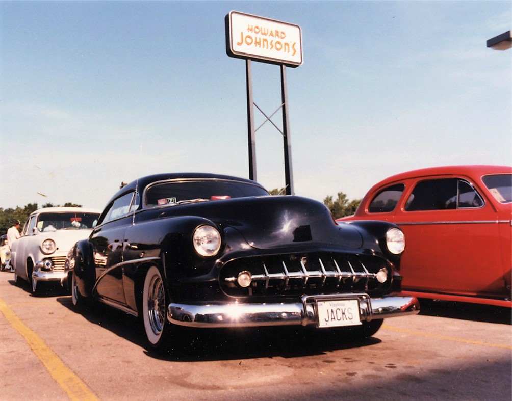51 CHEVY FRONT IN HO-HO'S 1982.jpg