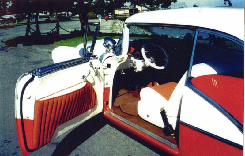Frank Livingston's '56 Oldsmobile (6).jpg