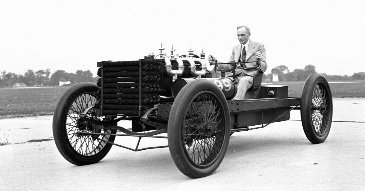 henry-ford-became-the-fastest-man-on-earth-on-a-frozen-lake-1476933934506-1200x628.jpg