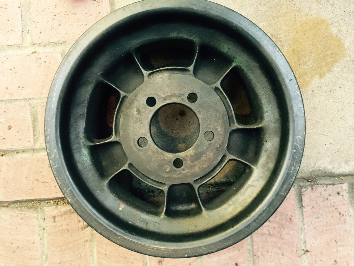 Vintage Magnesium Halibrand Wheels 15x6 Nice | The H.A.M.B.
