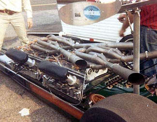 More_engines.jpg