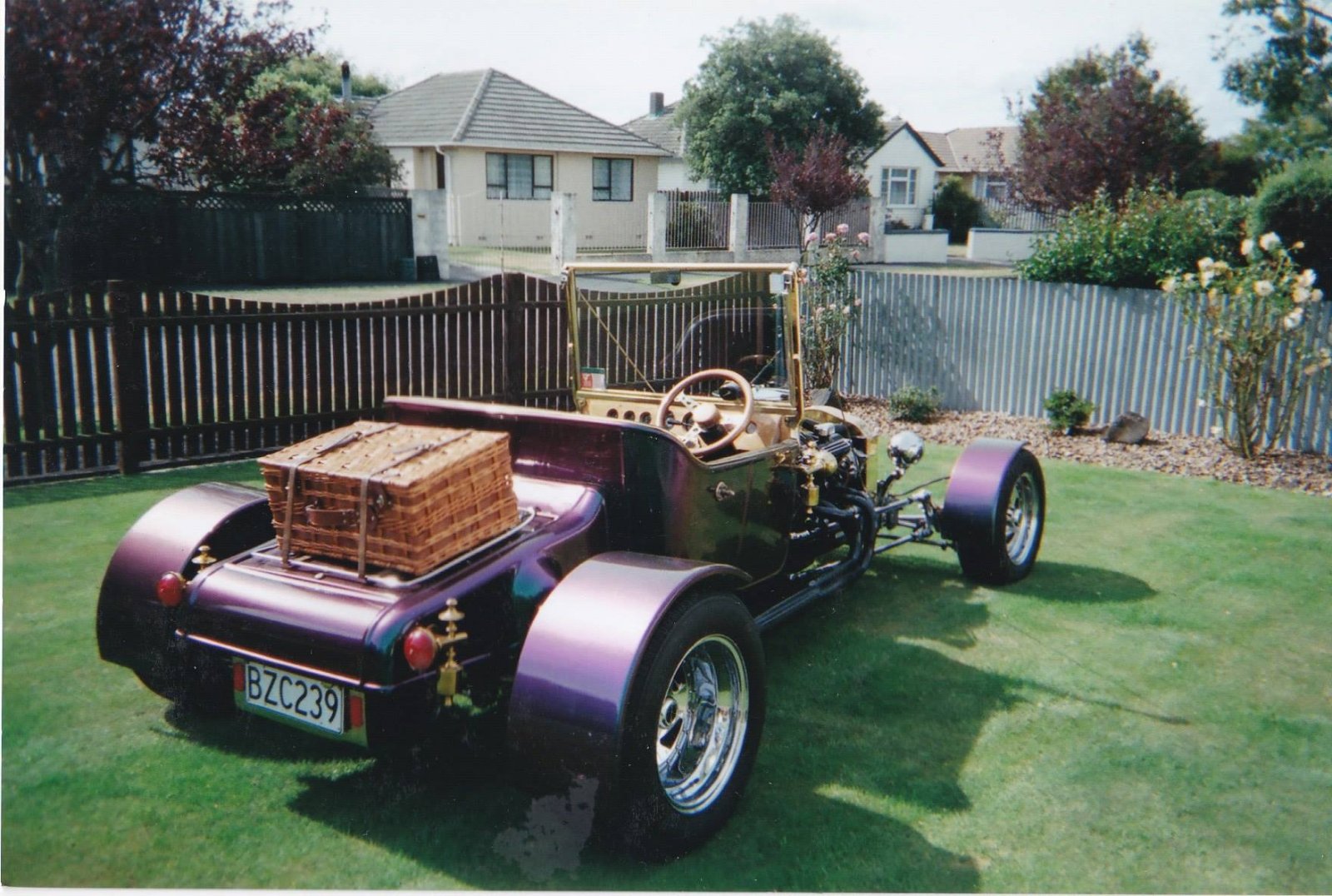 TomCrossBucket_05.jpg