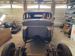 EDMAR'S GARAGE