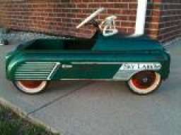 amf skylark pedal car