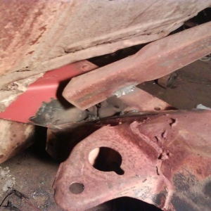 passenger side joint
