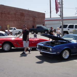 My camaro and my mom's vette