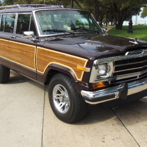 89 Wagoneer (Sold)