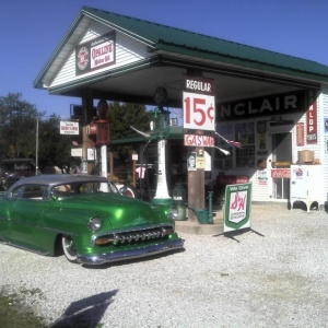 Gary's gas station on route 66