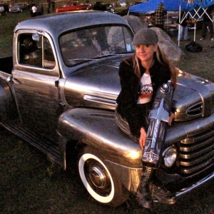 Bondorella's first show and first win!!! Best Classic at the Long Beach Car show.