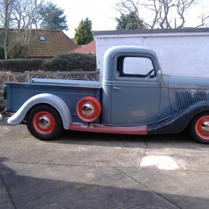My favourate profile pic of these beaut 35 pick up`s. You got it right on this one Henry