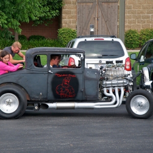 DaSchaefer's full rumbleseat at 2011 HAMB drags.