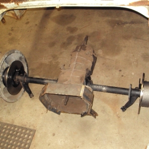 vw notchback project junk in da trunk