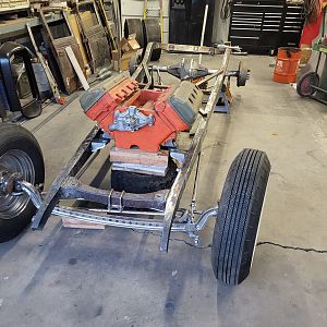 My frame boxed and hemi with new mounts 2023