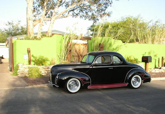 Squeak Bell's '40 coupe... My personal favorite Shifter's car.