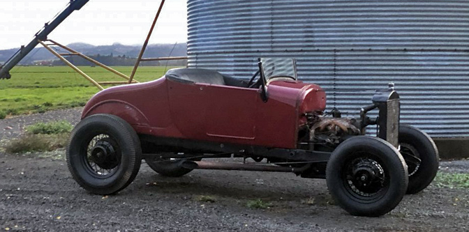 Featured Classifieds: A Simple Hot Rod